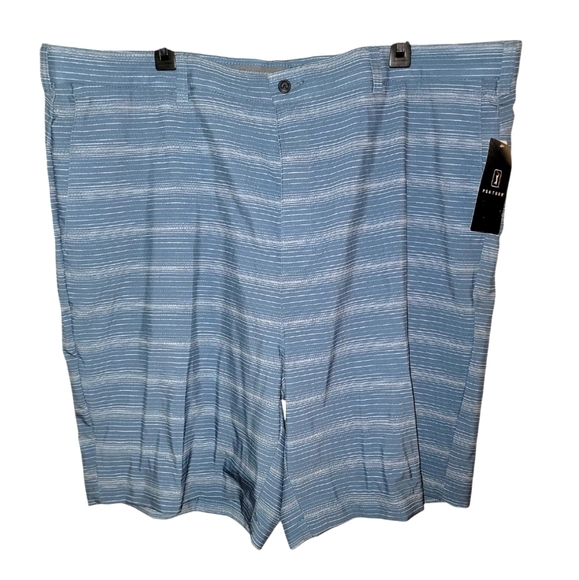 PGA Tour size 44 men's golf shorts New with tags - Picture 1 of 9
